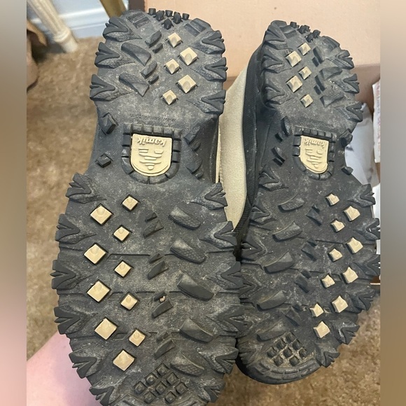 Women’s Kamik Terrestrial Fur boots - Picture 8 of 8